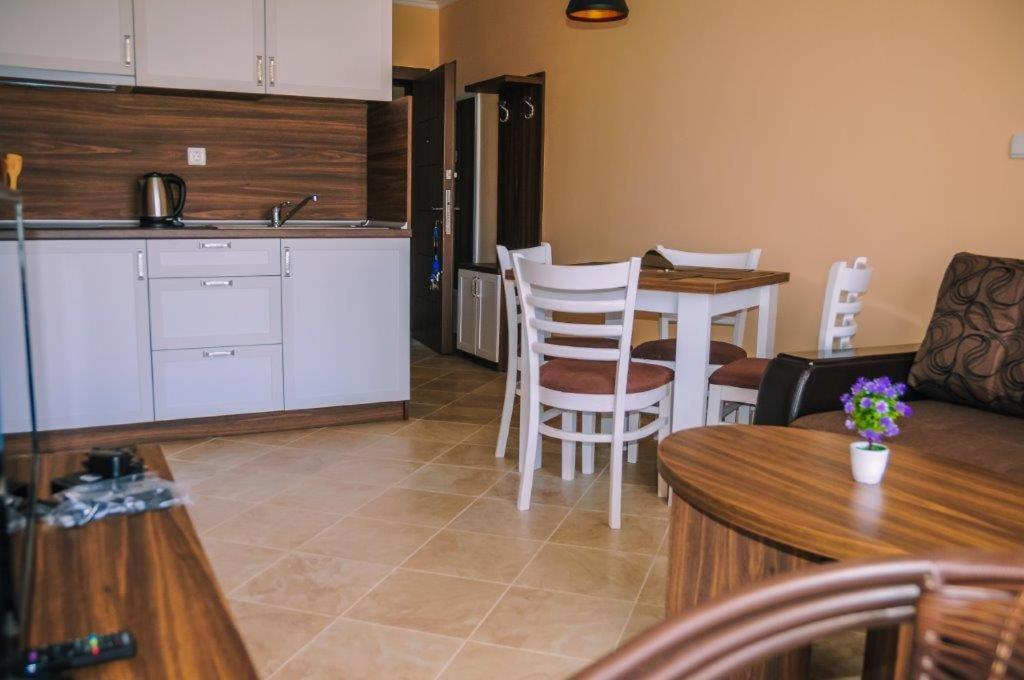 Apartments In Rif 3 Равда Экстерьер фото